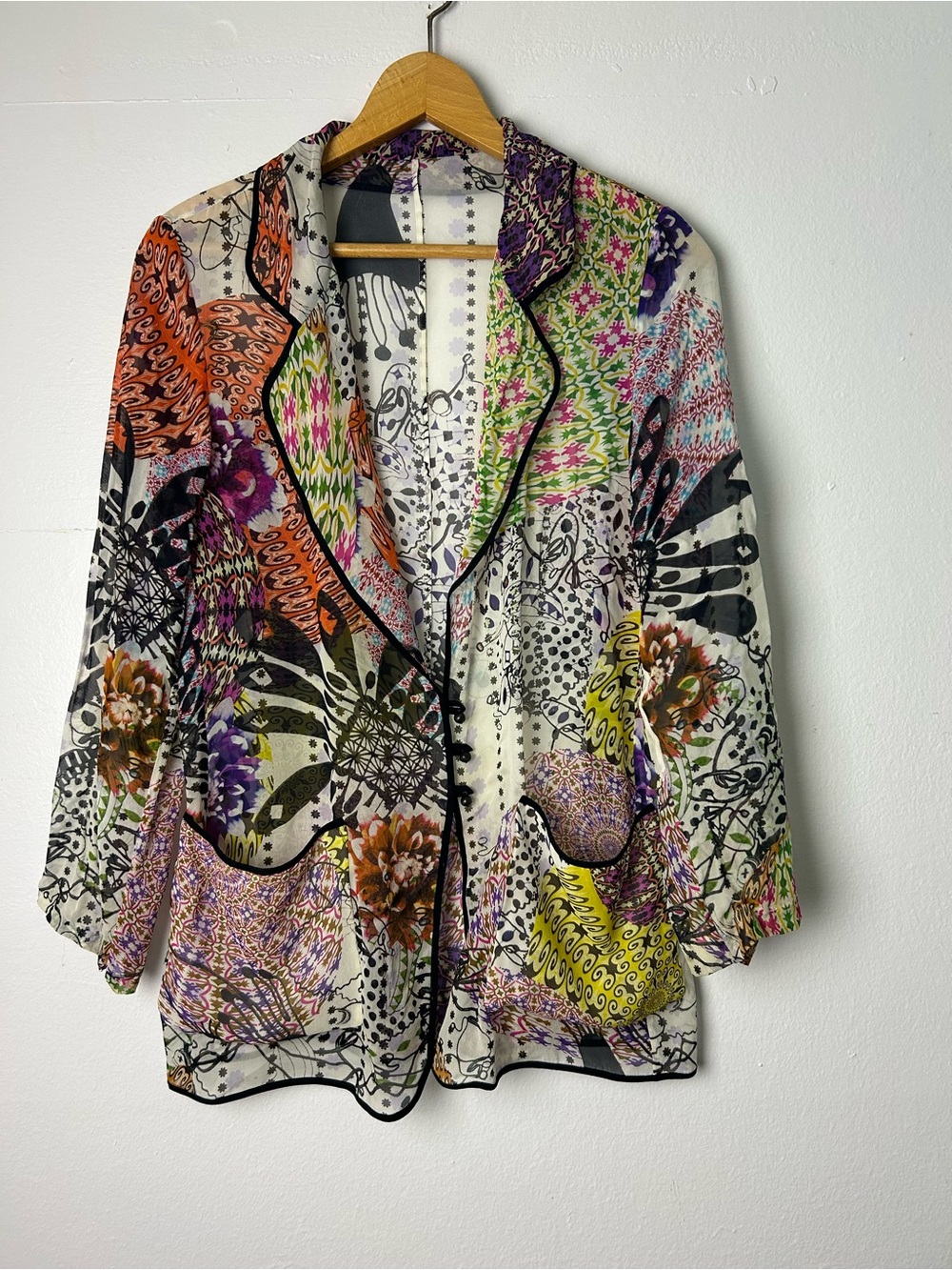 100% Silk Sheer Kimono Cardiganjacket Blazer Novelty print size M luxury Button